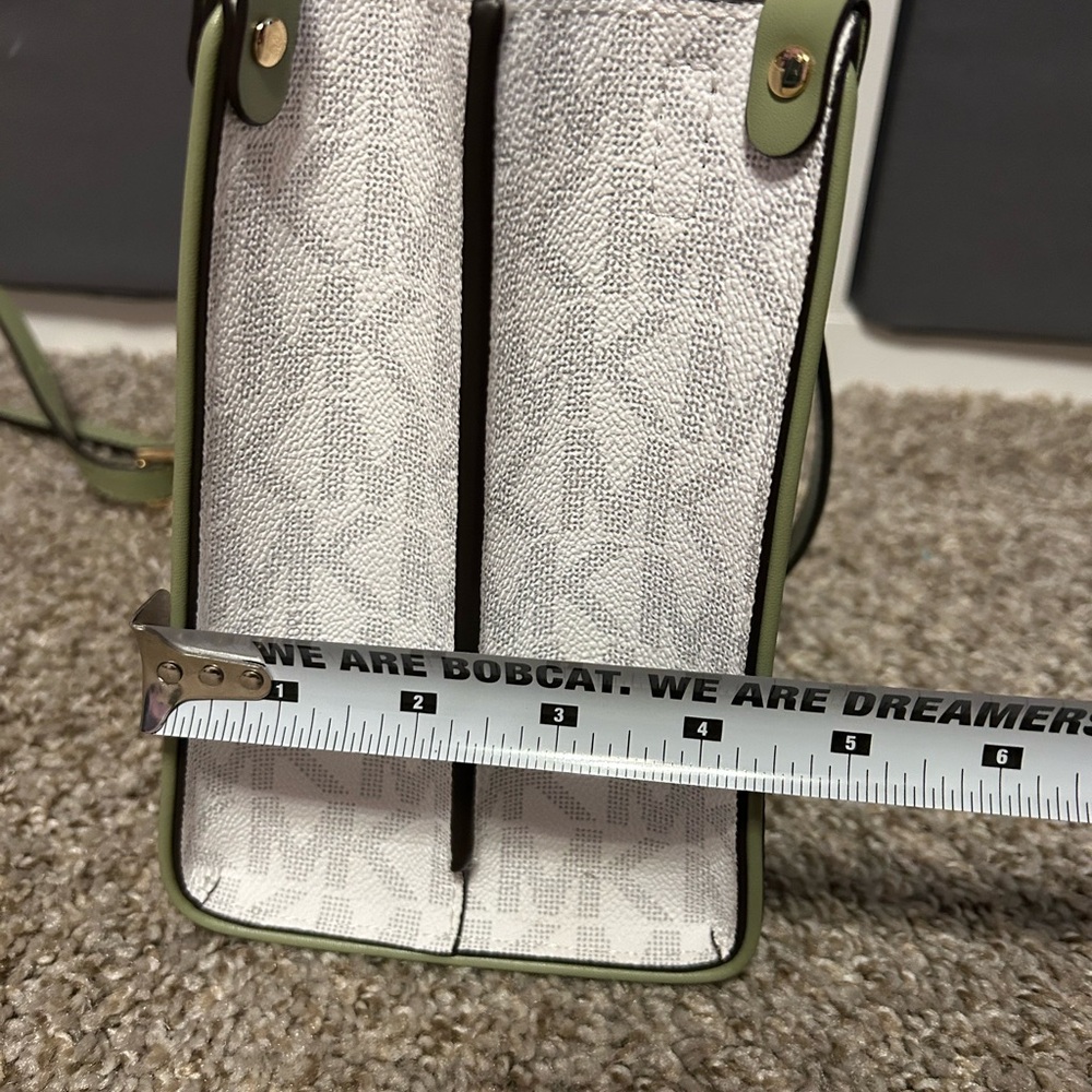 Michael Kors Lime Green and White Satchel - Picture 7 of 7